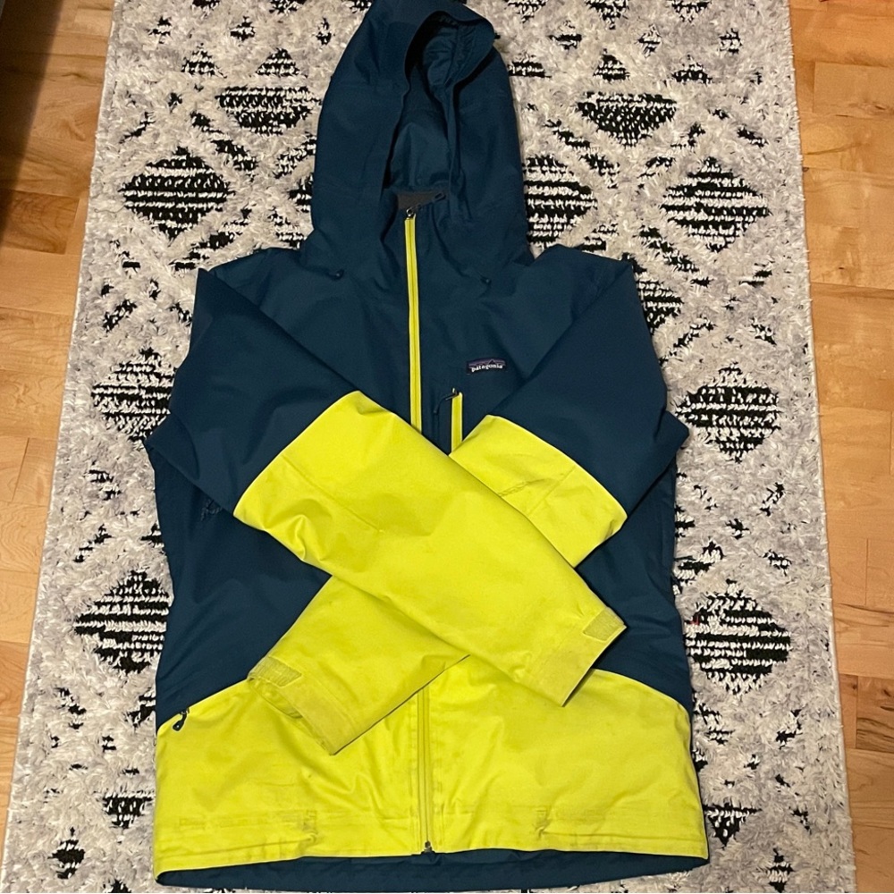 Patagonia Men’s Snowshot Jacket